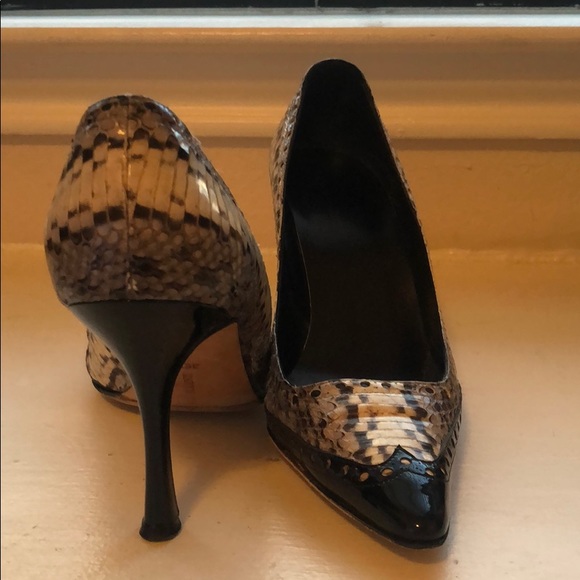Manolo Blahnik Pumps - Picture 2 of 4